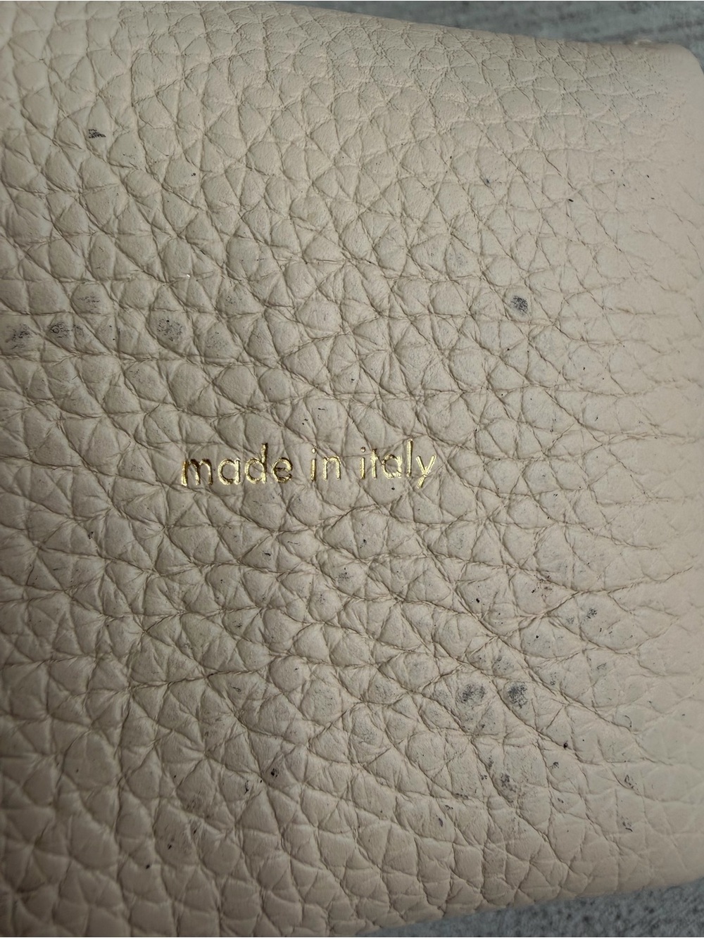 Senreve Cream Pebbled Leather Accessory Tray with Gold Foil Logo - Picture 2 of 7